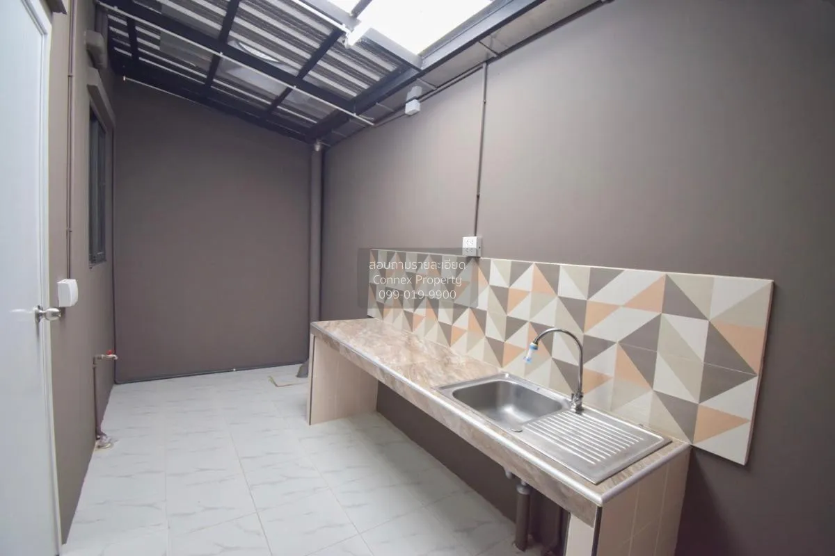 ขายทาวน์เฮ้าส์/ทาวน์โฮม  เวิร์ฟ เพชรเกษม 81 MRT-หลักสอง หนองค้างพ