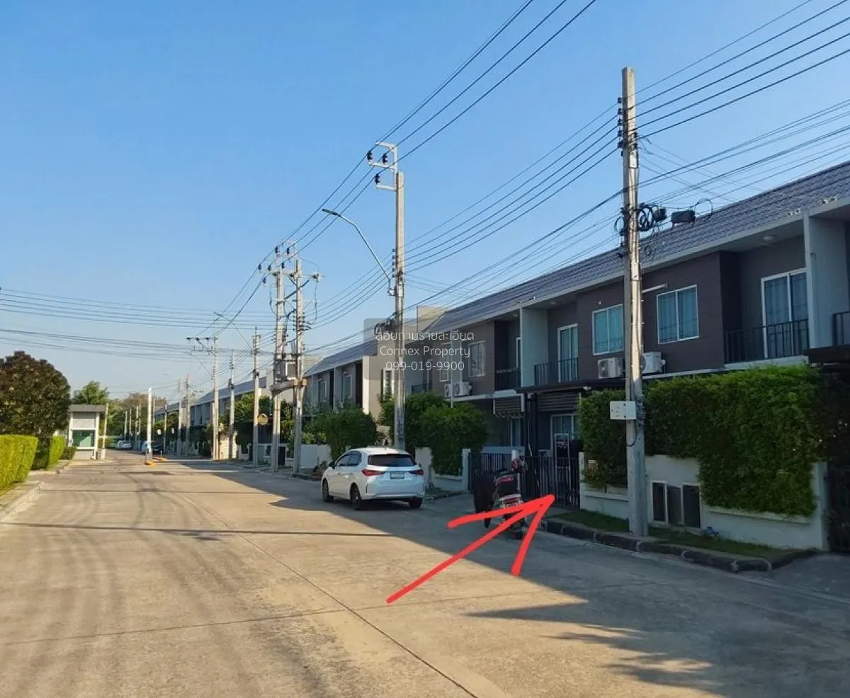 ขายทาวน์เฮ้าส์/ทาวน์โฮม  เดอะ คัลเลอร์ส วงแหวนฯ - รามอินทรา 2 บาง 3