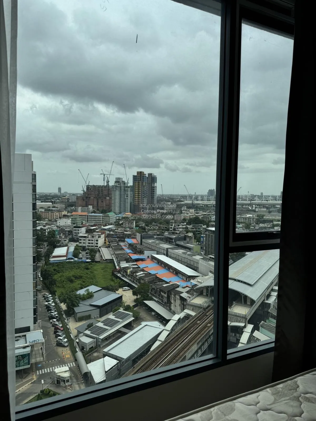 For Rent Condo , Ideo Mobi Sukhumvit 66 , nice view , high floor 