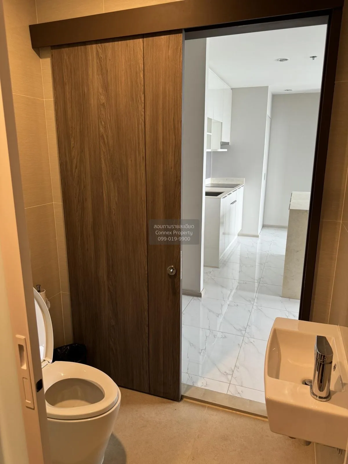 For Rent Condo , Ideo Mobi Sukhumvit 66 , nice view , high floor 