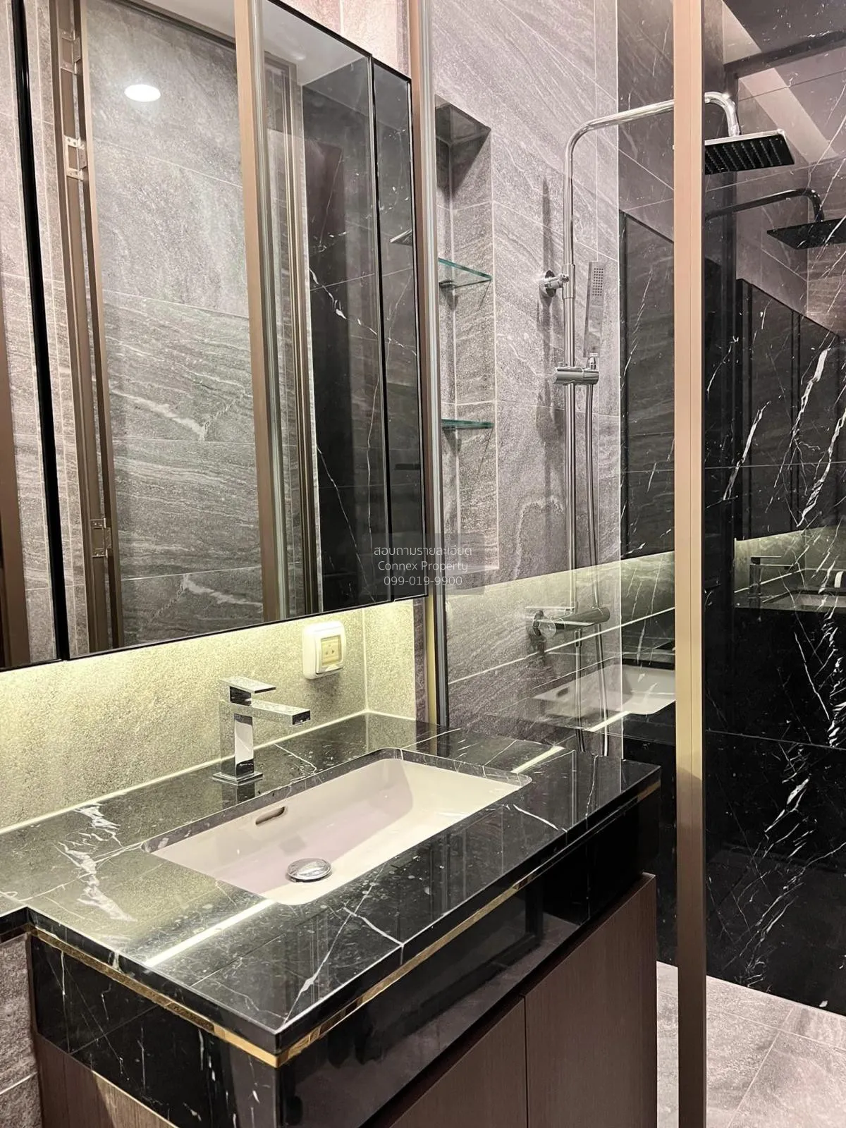 เช่าคอนโด  ดิ เอส สุขุมวิท 36 BTS-ทองหล่อ พระโขนง เขต คลองเตย กรุ