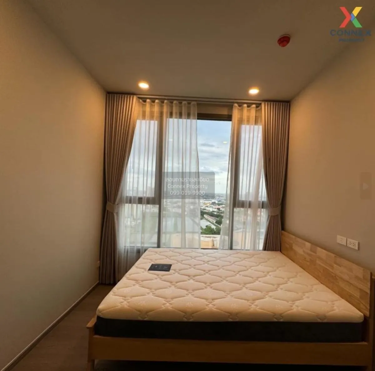 For Rent Condo , Whizdom The Forestias , high floor , corner unit