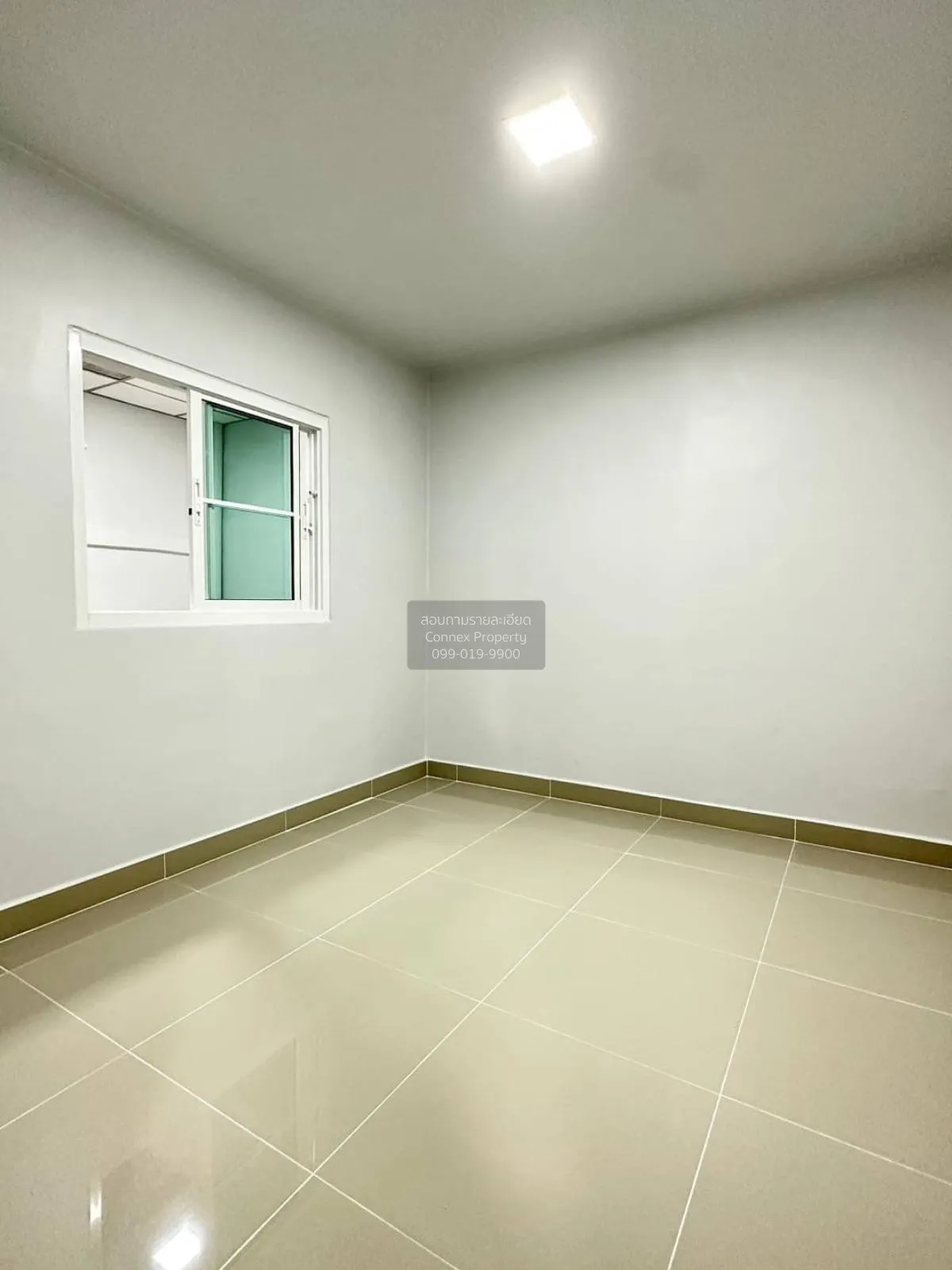 For Sale Townhouse/Townhome  , Baan Pruksa 3 Soi Watlatpladuk , w