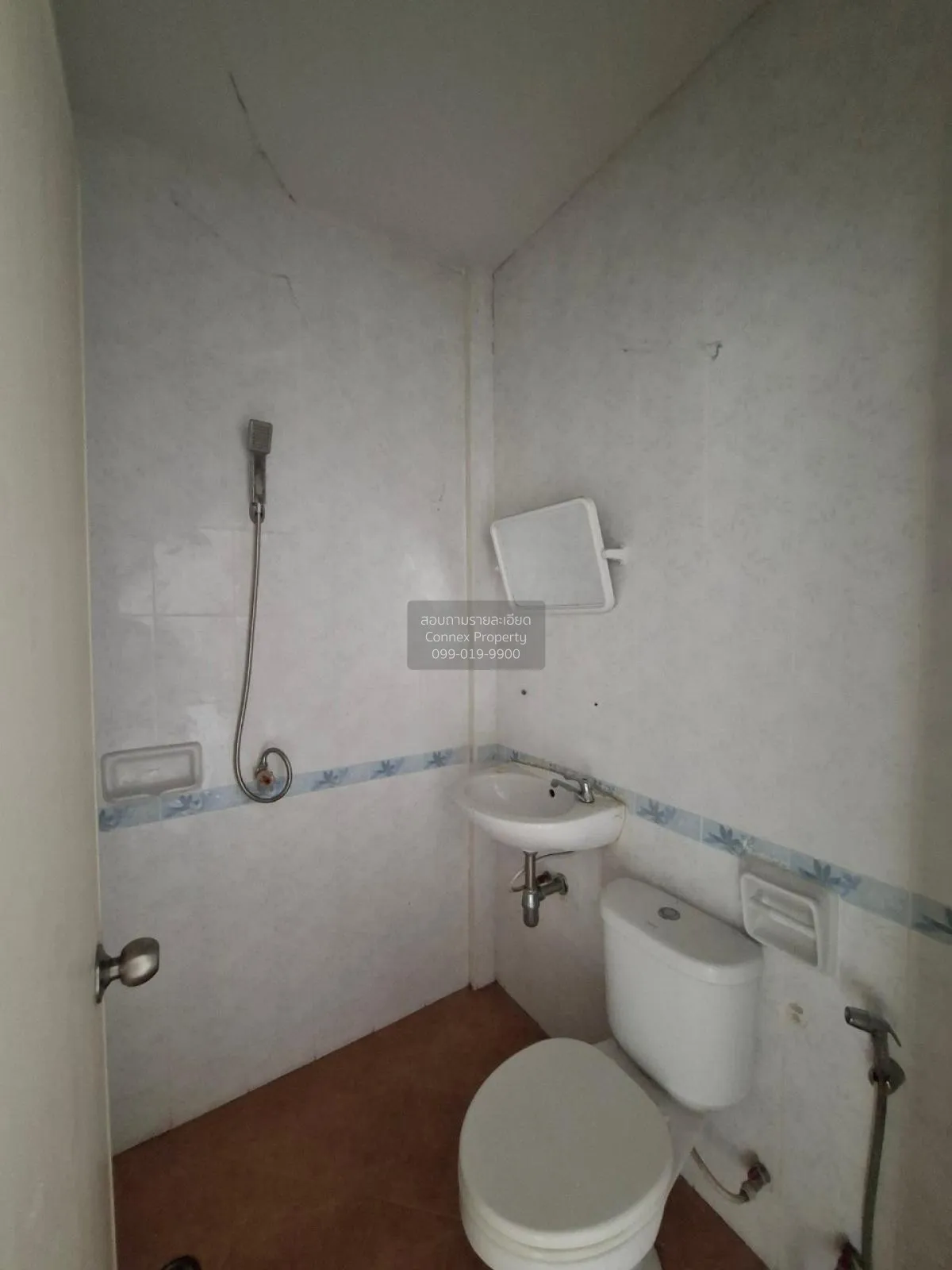 ขายทาวน์เฮ้าส์/ทาวน์โฮม  บ้านวราสิริ 1 หนองขาม ศรีราชา ชลบุรี CX-