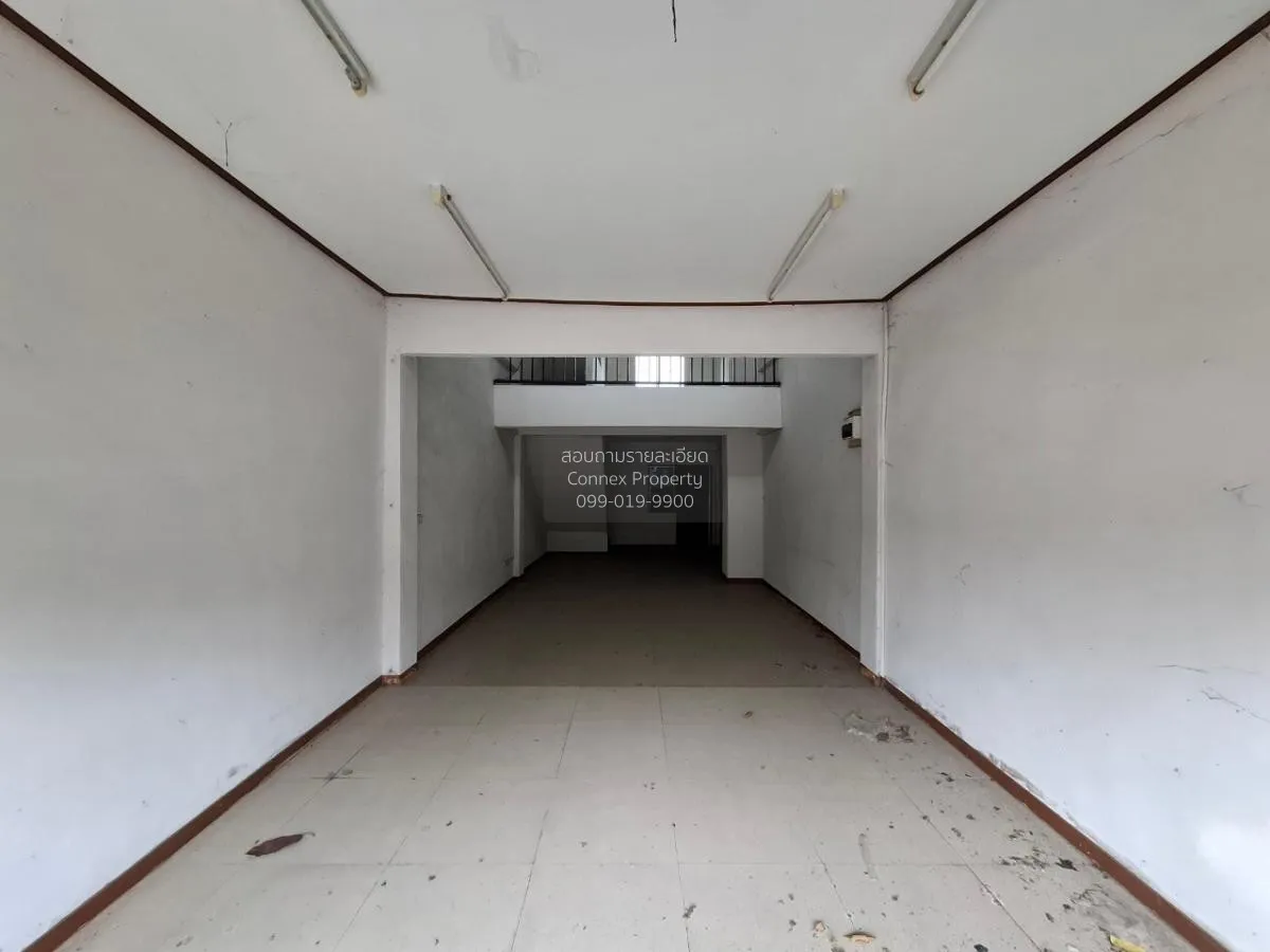 ขายทาวน์เฮ้าส์/ทาวน์โฮม  บ้านวราสิริ 1 หนองขาม ศรีราชา ชลบุรี CX- 3