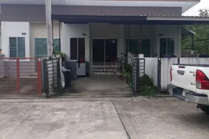 For Sale Townhouse/Townhome  , Eastern Village , Bo Win , Si Racha , Chon Buri , CX-107272