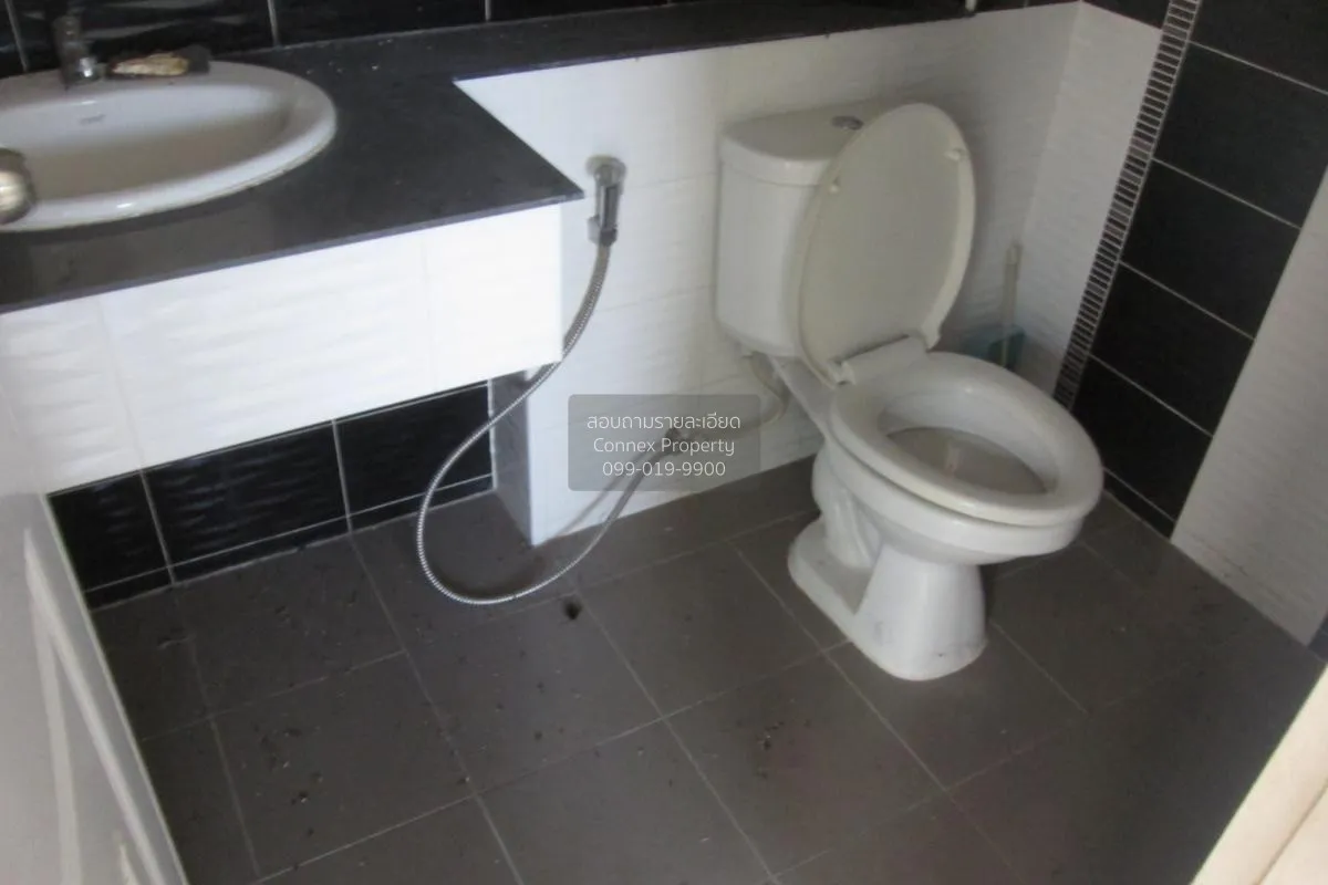 For Sale Townhouse/Townhome  , Siriracha , Surasak , Si Racha , C