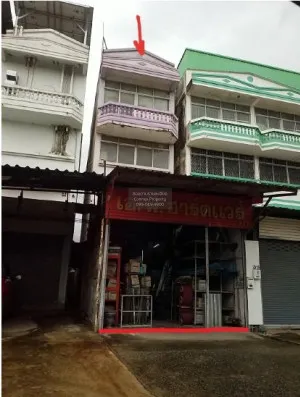 ขายอาคารพาณิชย์ 3 ชั้น ถนน เจ้าคุณทหาร ลาดกระบัง ลำปลาทิว เขต ลาดกระบัง กรุงเทพ CX-107341