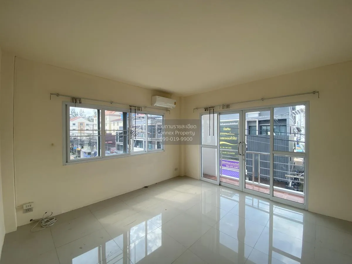 For Sale Gangsdal Commercial Building , Nai Mueang , Mueang Khon 