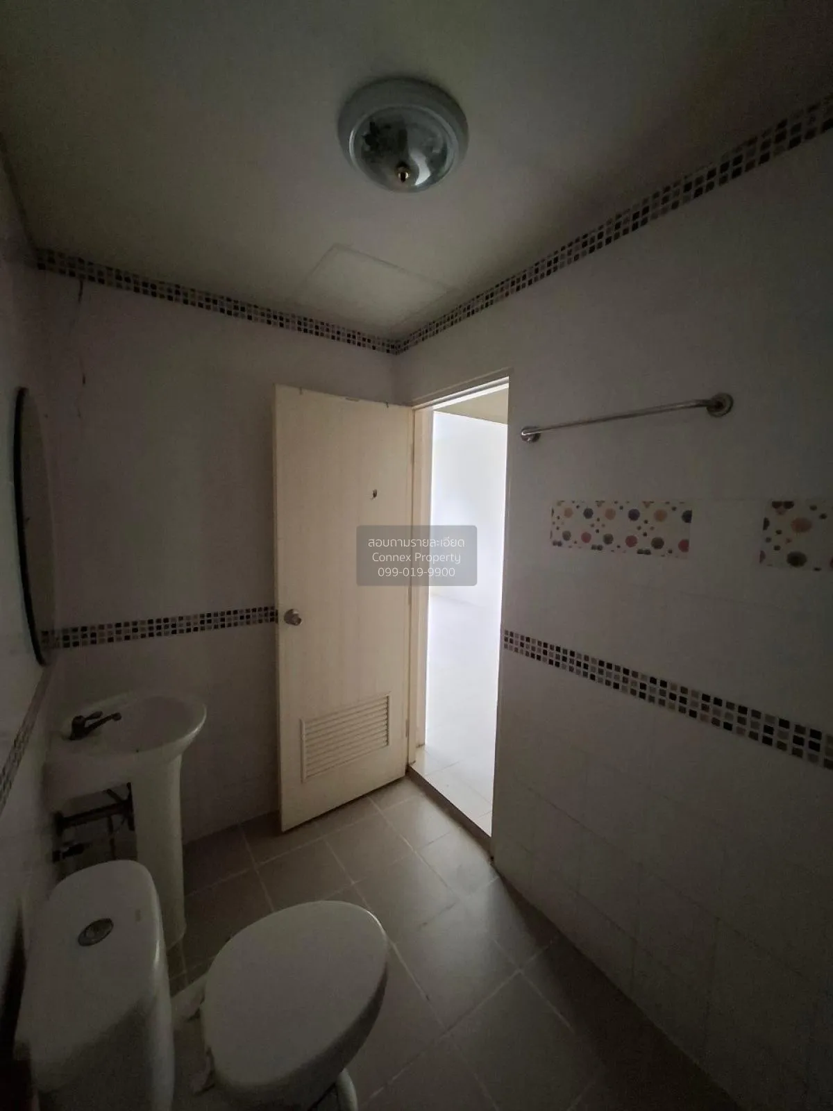 For Sale Townhouse/Townhome  , Baan Thai Villa , Bueng , Si Racha