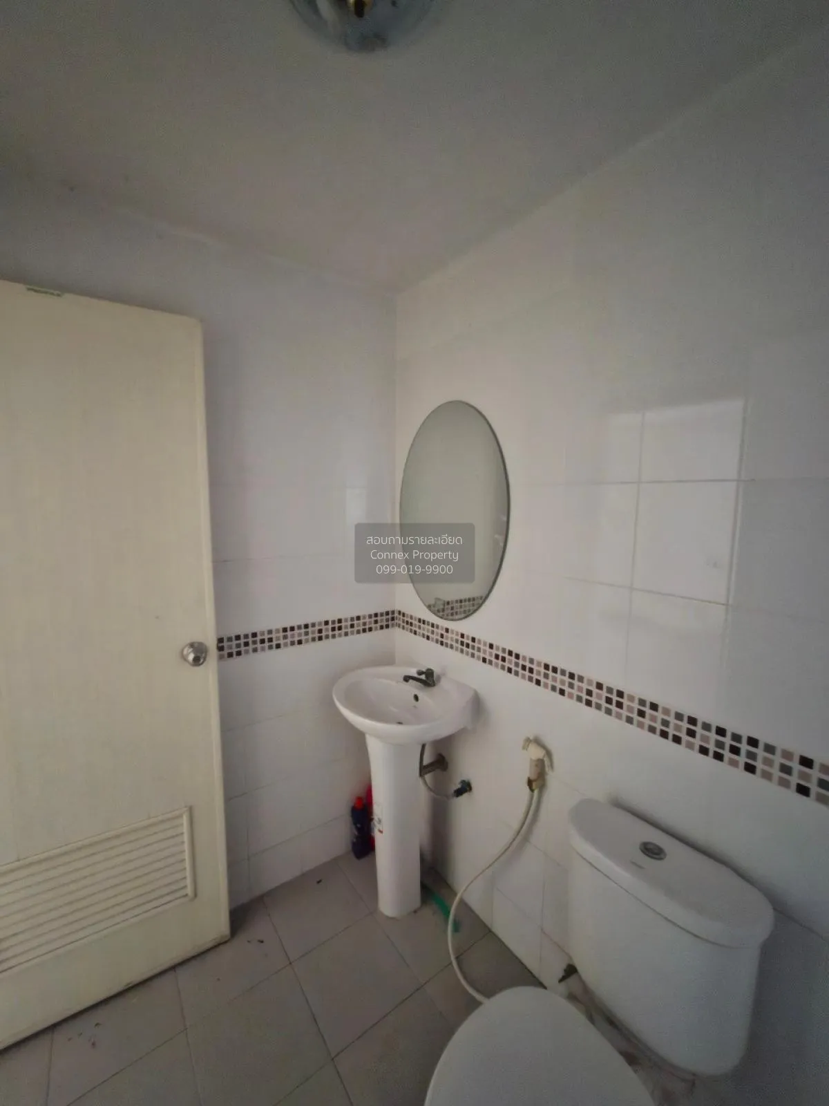 For Sale Townhouse/Townhome  , Baan Thai Villa , Bueng , Si Racha