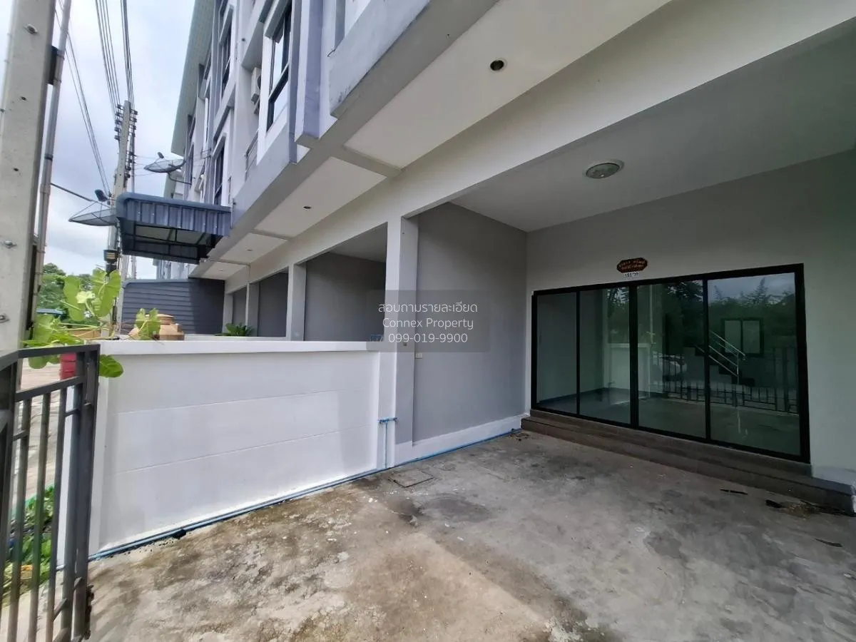 For Sale Townhouse/Townhome  , The Next Biztown Sriracha , Bueng  3