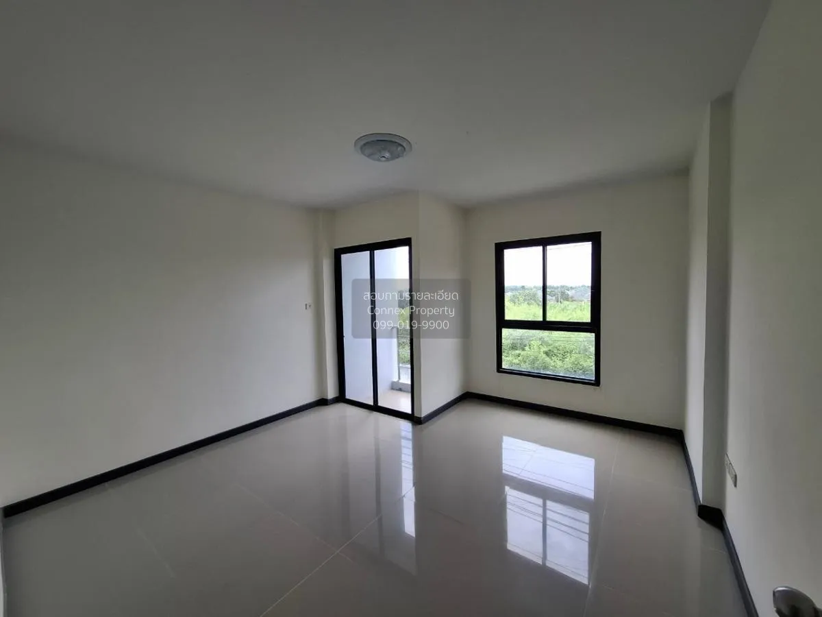 For Sale Townhouse/Townhome  , The Next Biztown Sriracha , Bueng 