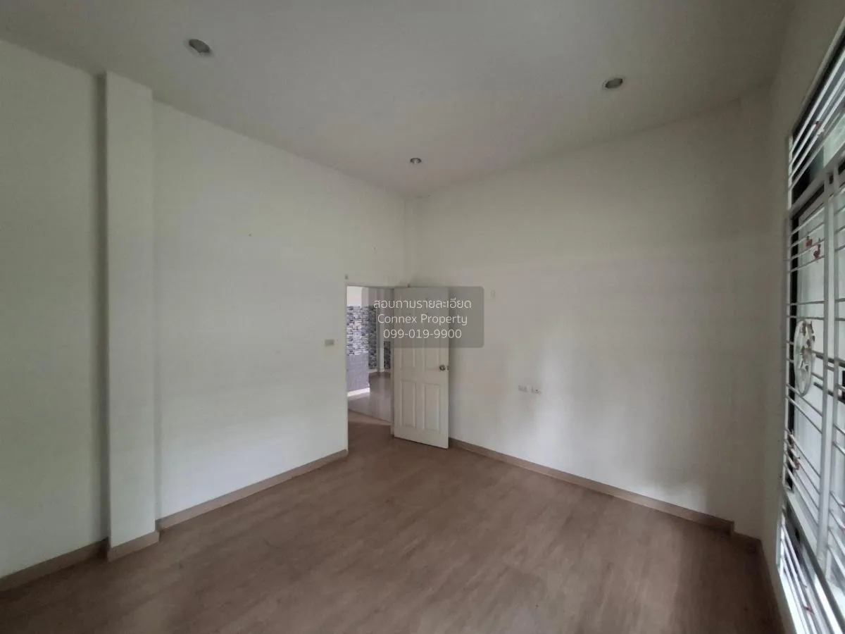 For Sale Townhouse/Townhome  , The Central Town Bueng - Sriracha 