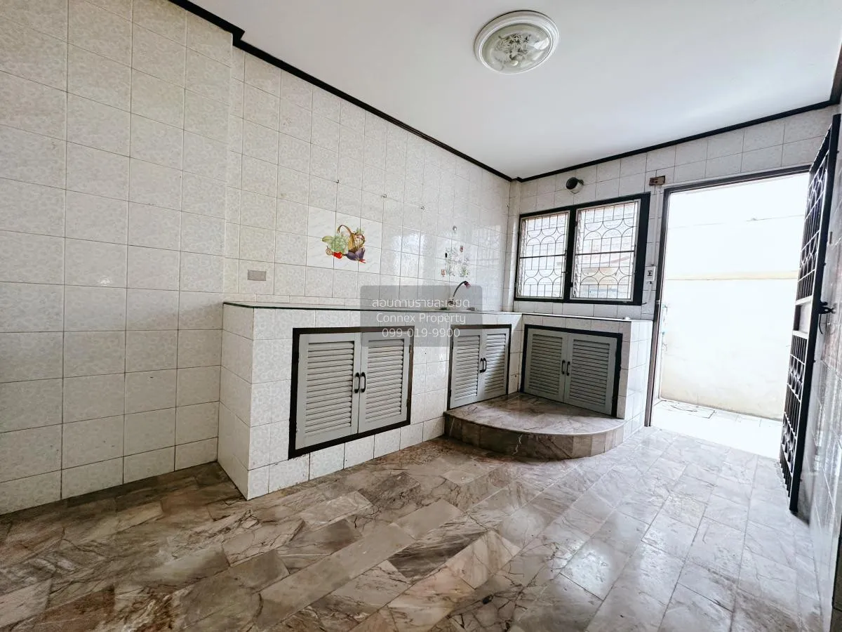 For Sale Townhouse/Townhome  , Lucky Home Rattanathibet - Sai Ma 