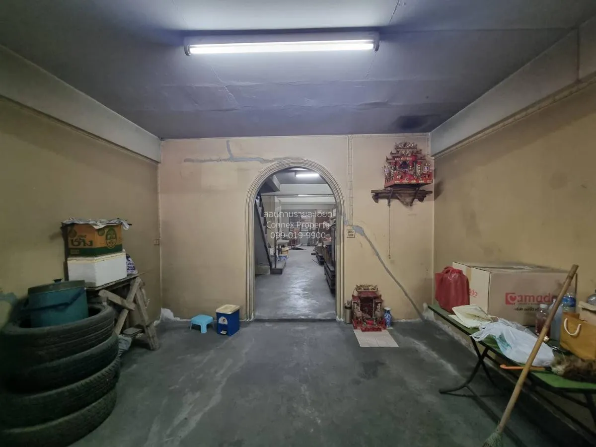 เช่าอาคารพาณิชย์ 5 ชั้นครึ่ง ซอย เพชรเกษม 50/4 บางหว้า เขต ภาษีเจ 3