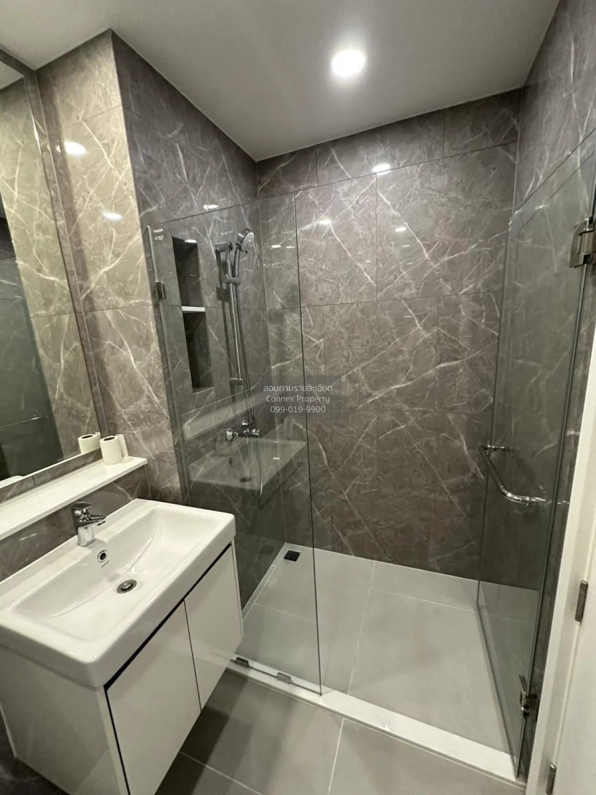 เช่าคอนโด  แมสซารีน รัชโยธิน ชั้นสูง BTS-รัชโยธิน  จันทรเกษม เขต 