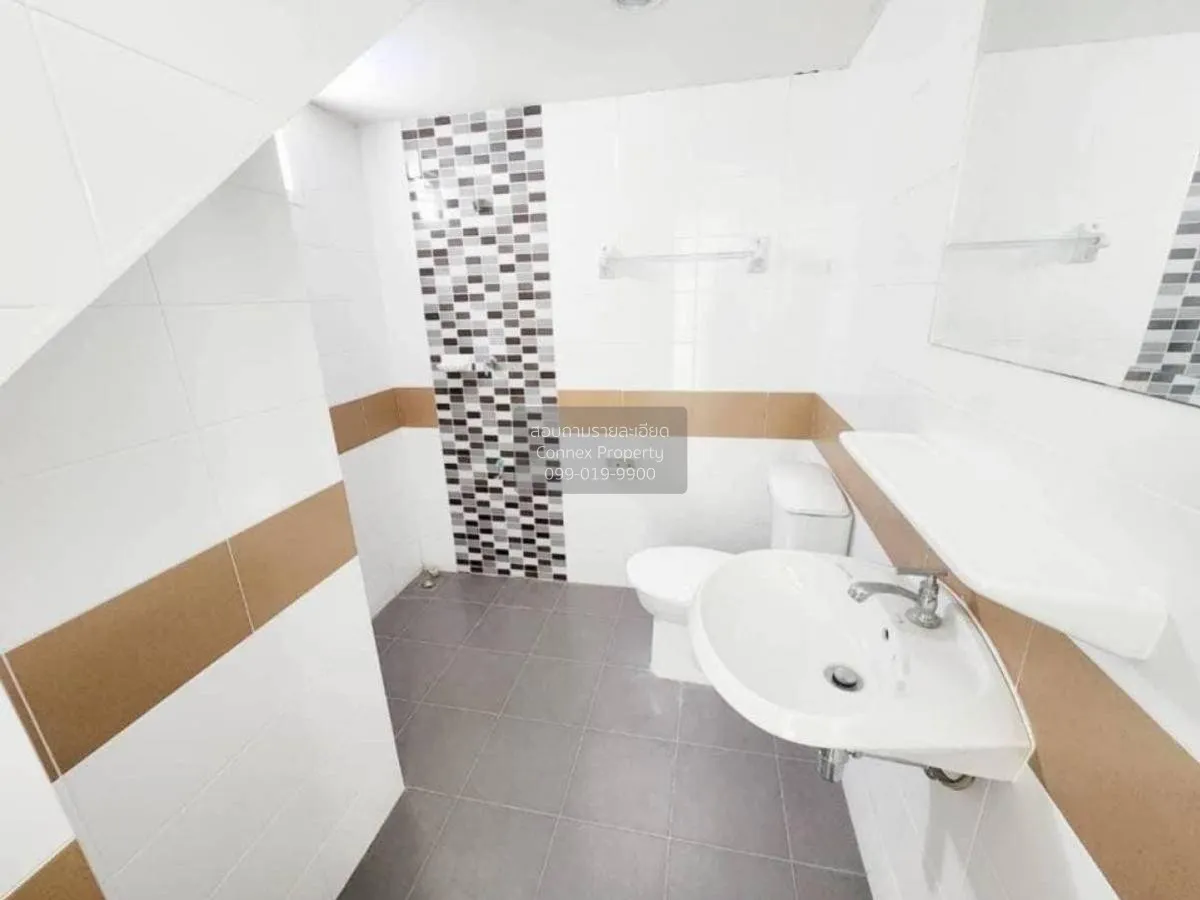 For Sale Townhouse/Townhome  , The Modish Bangbuathong , Lam Pho 