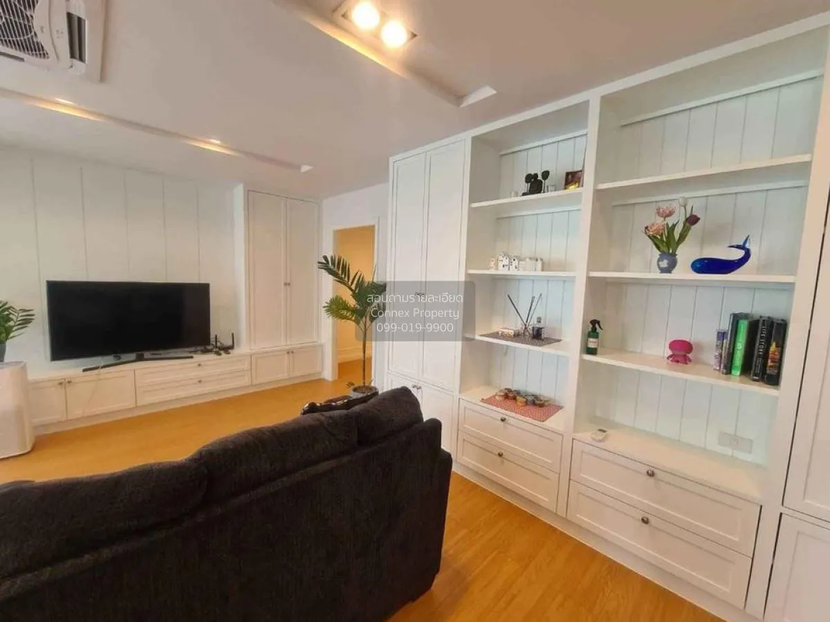 For Sale Condo , Lake Avenue , high floor , BTS-Asok , Watthana ,