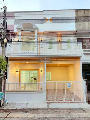 For Sale Townhouse/Townhome  , Nuttakarn Phetkasem 112 , newly renovated , MRT-Lak Song , Khang Phlu , Nong Khaem , Bangkok , CX-108237