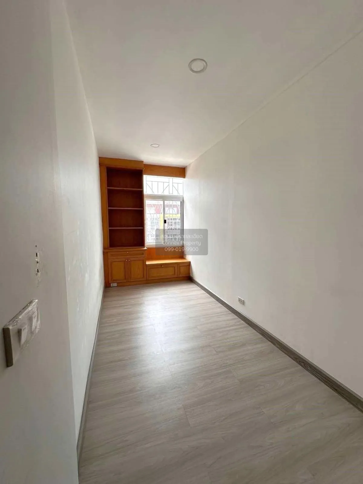 ขายอาคารพาณิชย์  สาย 4 สแควร์ กระทุ่มล้ม สามพราน นครปฐม CX-108289