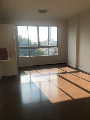 ขายคอนโด  ดีคอนโด สาธุประดิษฐ์ 49 บางโพงพาง เขต ยานนาวา กรุงเทพ CX-108311