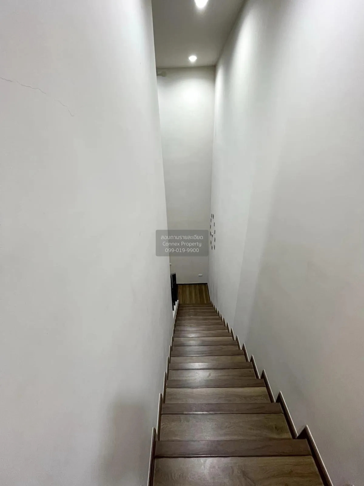 ขายคอนโด  ออนิกซ์ พหลโยธิน ดูเพล็กซ์ BTS-สะพานควาย สามเสนใน เขต พ