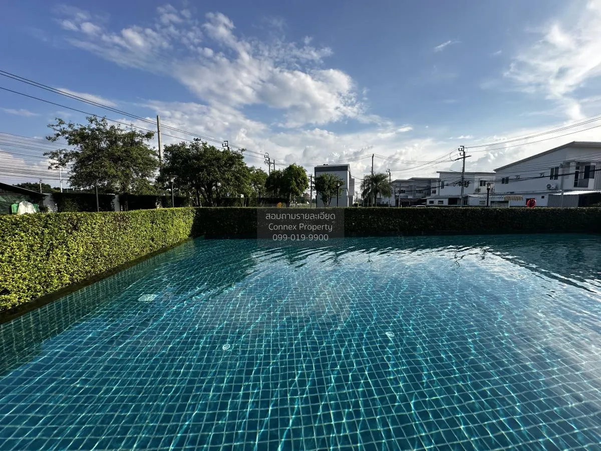 ขายทาวน์เฮ้าส์/ทาวน์โฮม  ดิ เอ็กซ์คลูซีฟ วงแหวน รามอินทรา  MRT-คู