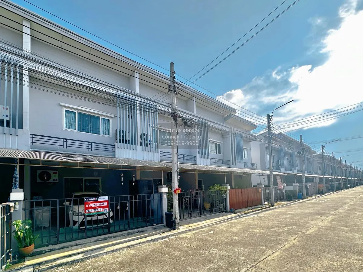 ขายทาวน์เฮ้าส์/ทาวน์โฮม  ดิ เอ็กซ์คลูซีฟ วงแหวน รามอินทรา  MRT-คู 3