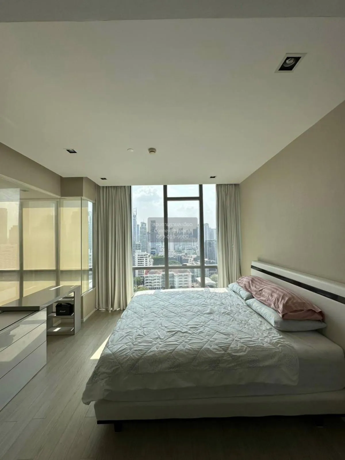 For Sale Condo , The room sukhumvit 21 , Duplex , high floor , BT