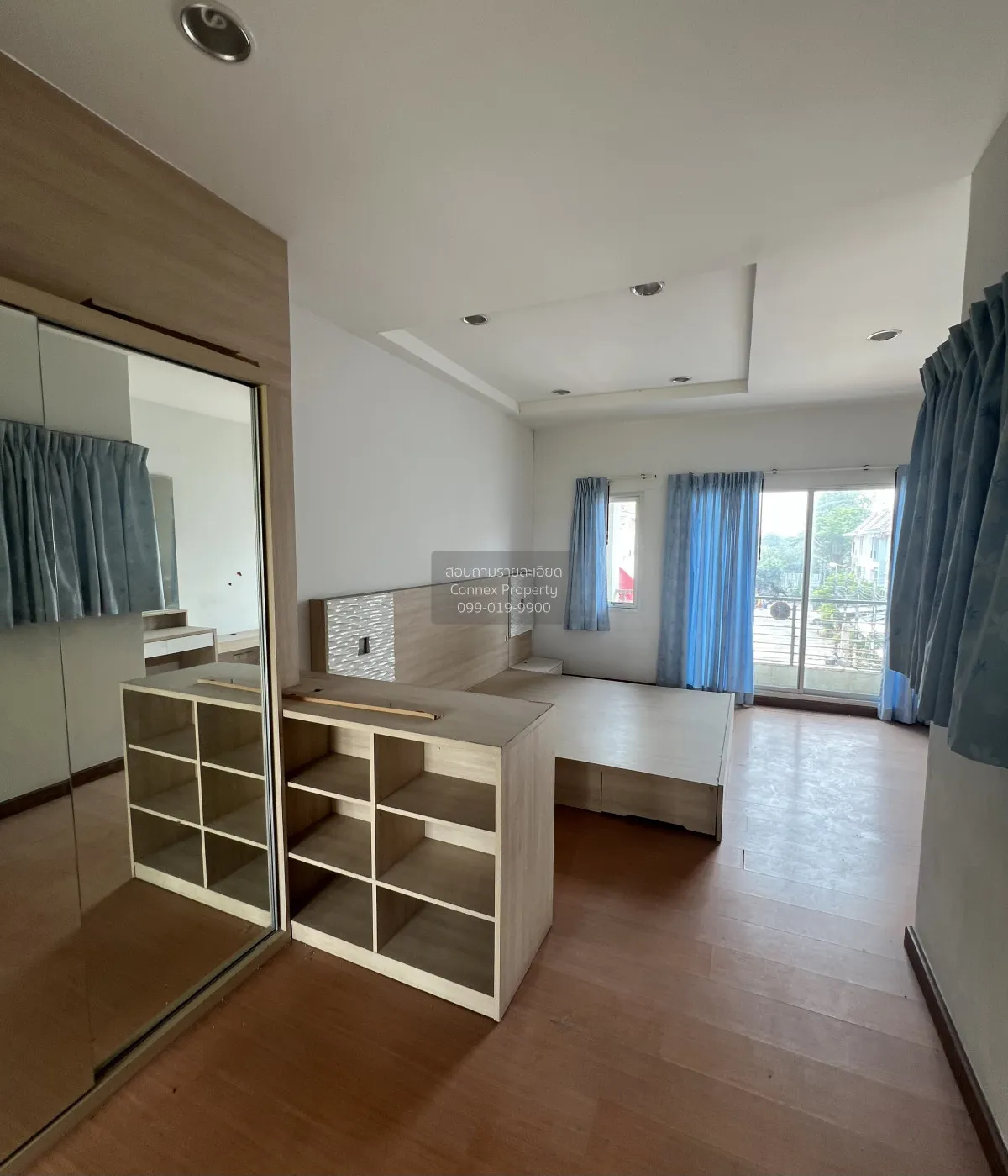 For Sale Townhouse/Townhome  , Baan Klang Muang The Paris Rama 9-