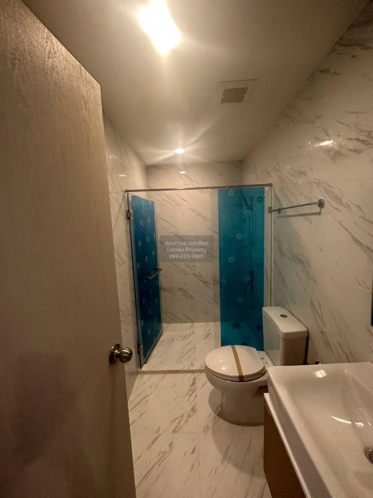 For Sale Condo , Ideo Mobi Sukhumvit Eastpoint , nice view , high