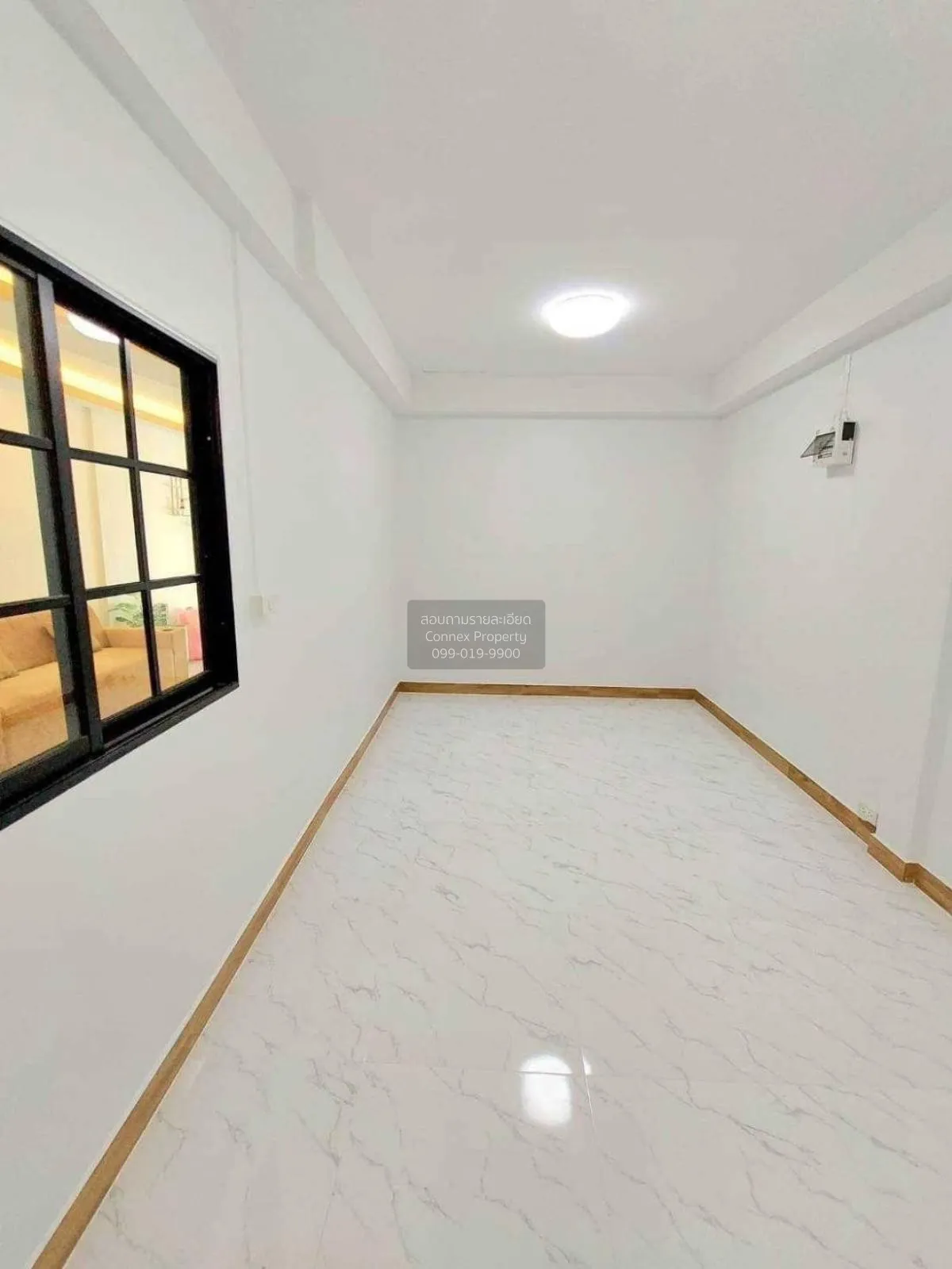 ขายทาวน์เฮ้าส์/ทาวน์โฮม  หมู่บ้านเฟื่องฟ้า วิลเลจ รีโนเวทใหม่ บาง