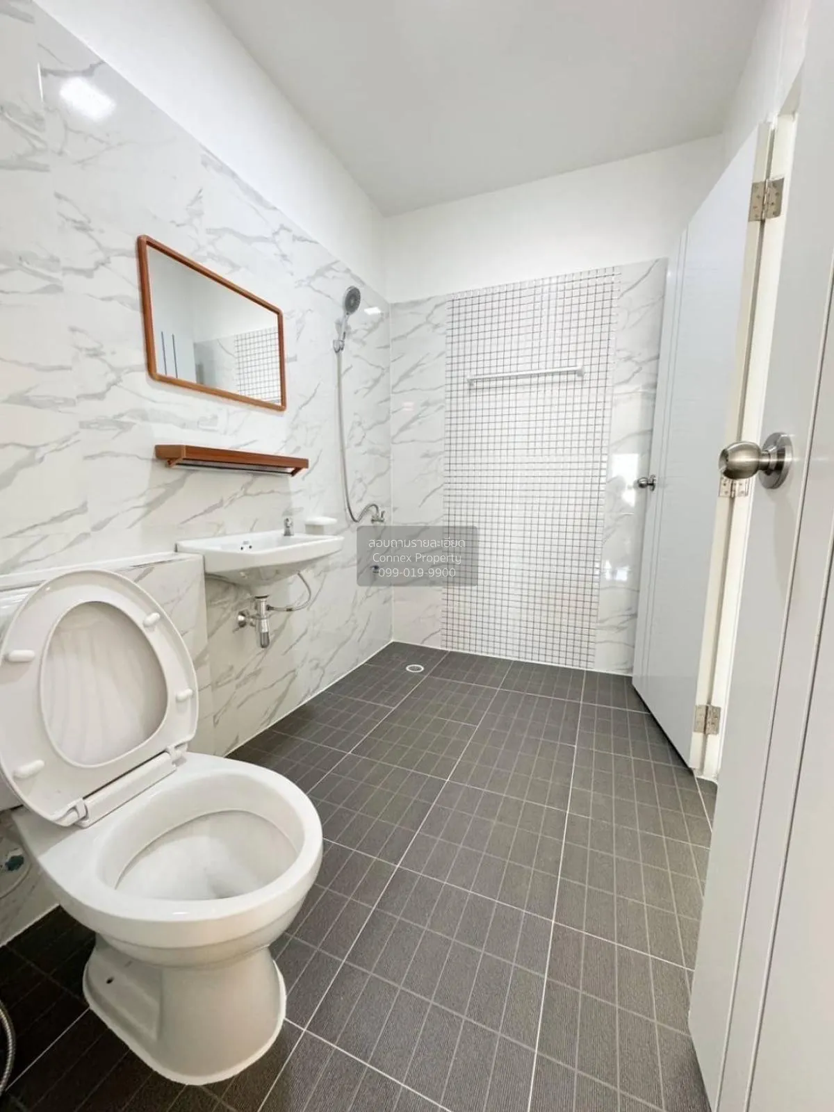 For Sale Townhouse/Townhome  , Baan Piya Wararom 3  , Sai Noi , S