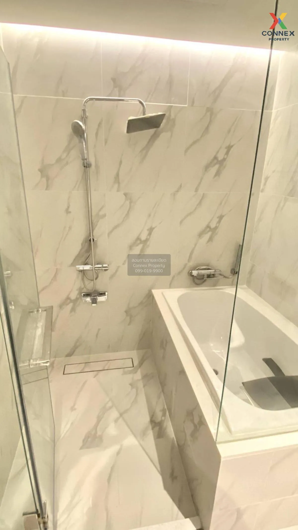 ขายคอนโด  เฉลิมนิจ อาร์ท เดอ เมซง สุขุมวิท 53 ห้องมุม BTS-ทองหล่อ