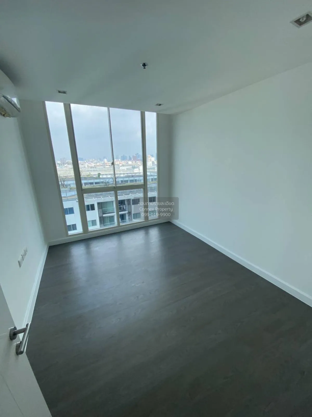 For Sale Condo , A Space ID Asoke-Ratchada , corner unit , wide f