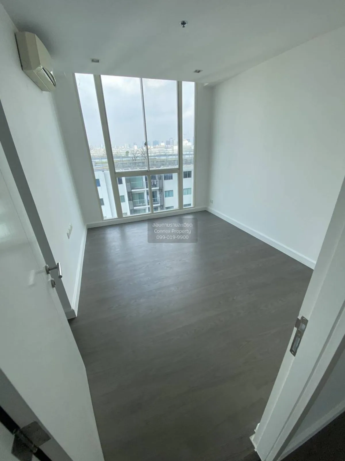 For Sale Condo , A Space ID Asoke-Ratchada , corner unit , wide f