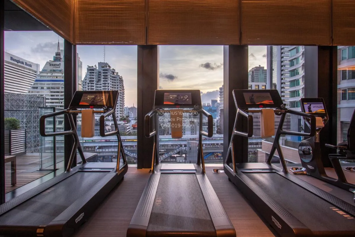 ขายคอนโด  เดอะ ริซท์ คาร์ลตัน เรสซิเดนเซส วิวสวย ชั้นสูง ห้องมุม 