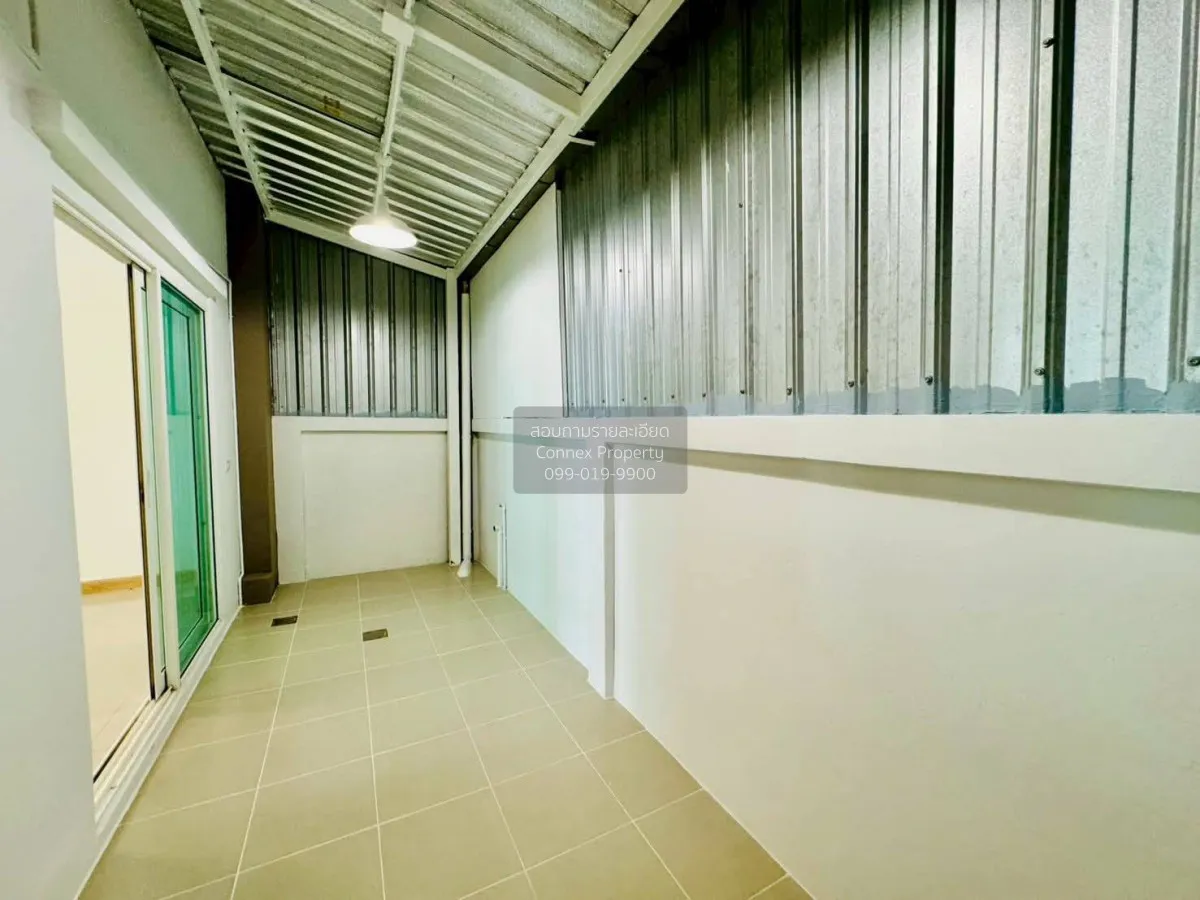 For Sale Townhouse/Townhome  , Gusto Rama 2 , newly renovated , T 1