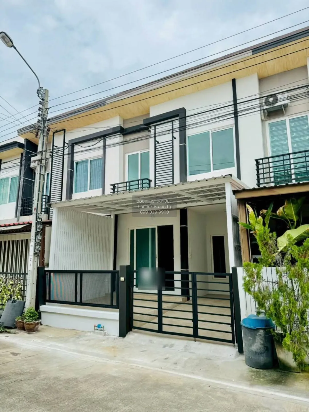 For Sale Townhouse/Townhome  , Gusto Rama 2 , newly renovated , T