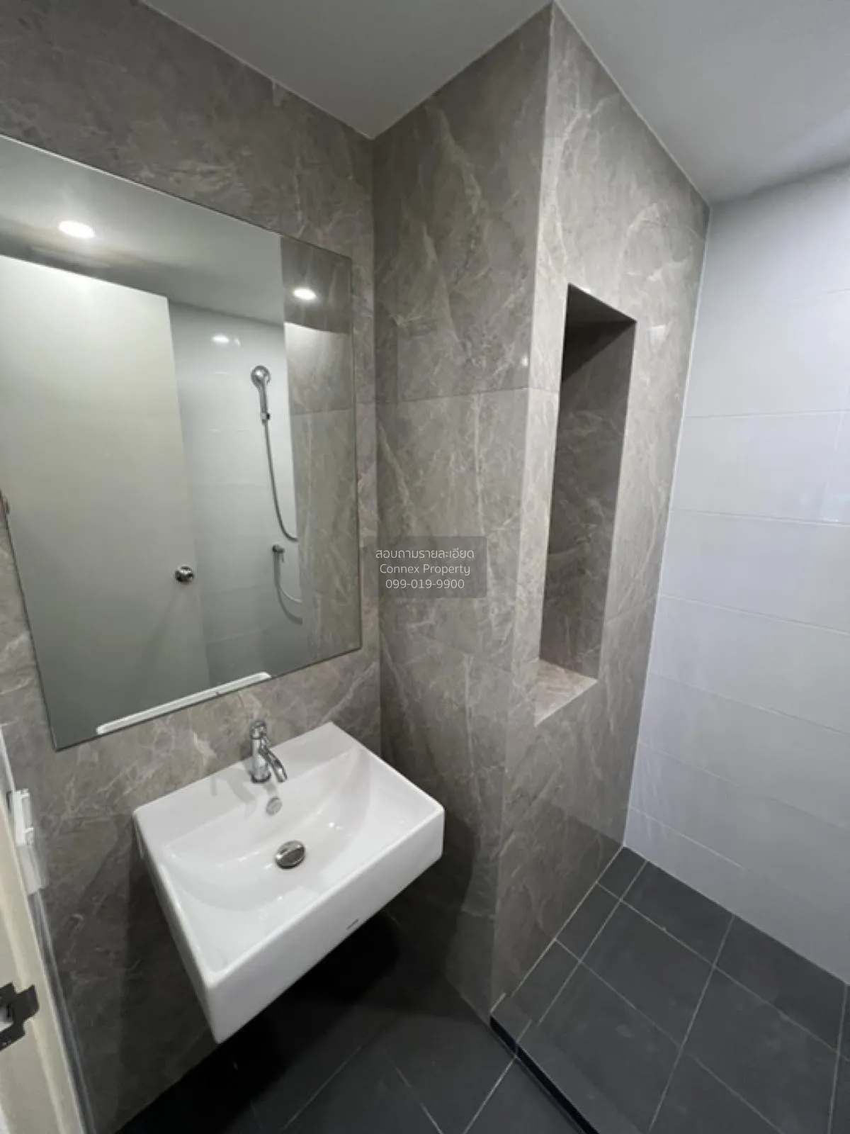 เช่าคอนโด  ดิ ออริจิ้น สุขุมวิท - สายลวด E22 Station BTS-สายลวด ป