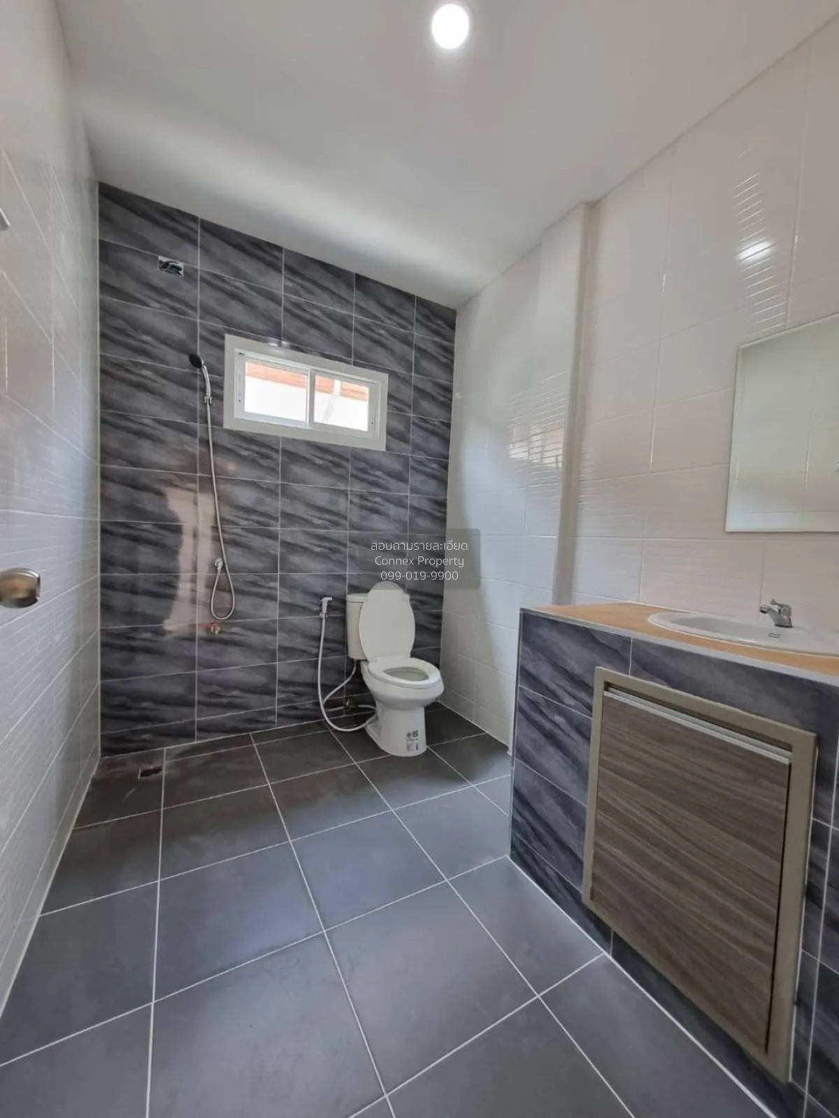 ขายทาวน์เฮ้าส์/ทาวน์โฮม  บ้านพารวย บางบัวทอง ละหาร บางบัวทอง นนทบ