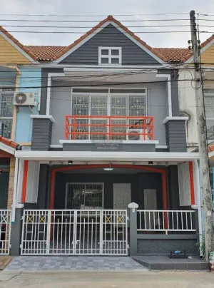 ขายทาวน์เฮ้าส์/ทาวน์โฮม  อู่ทองเพลส 5 คูคต ลำลูกกา ปทุมธานี CX-108817
