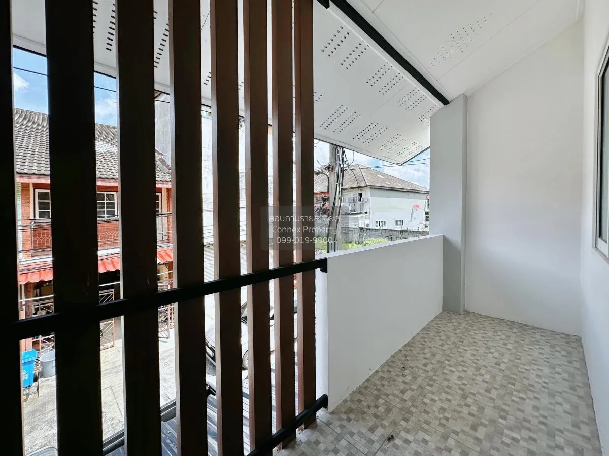 For Sale Townhouse/Townhome  , Chat Kaeo Bang Kapi Village , MRT-