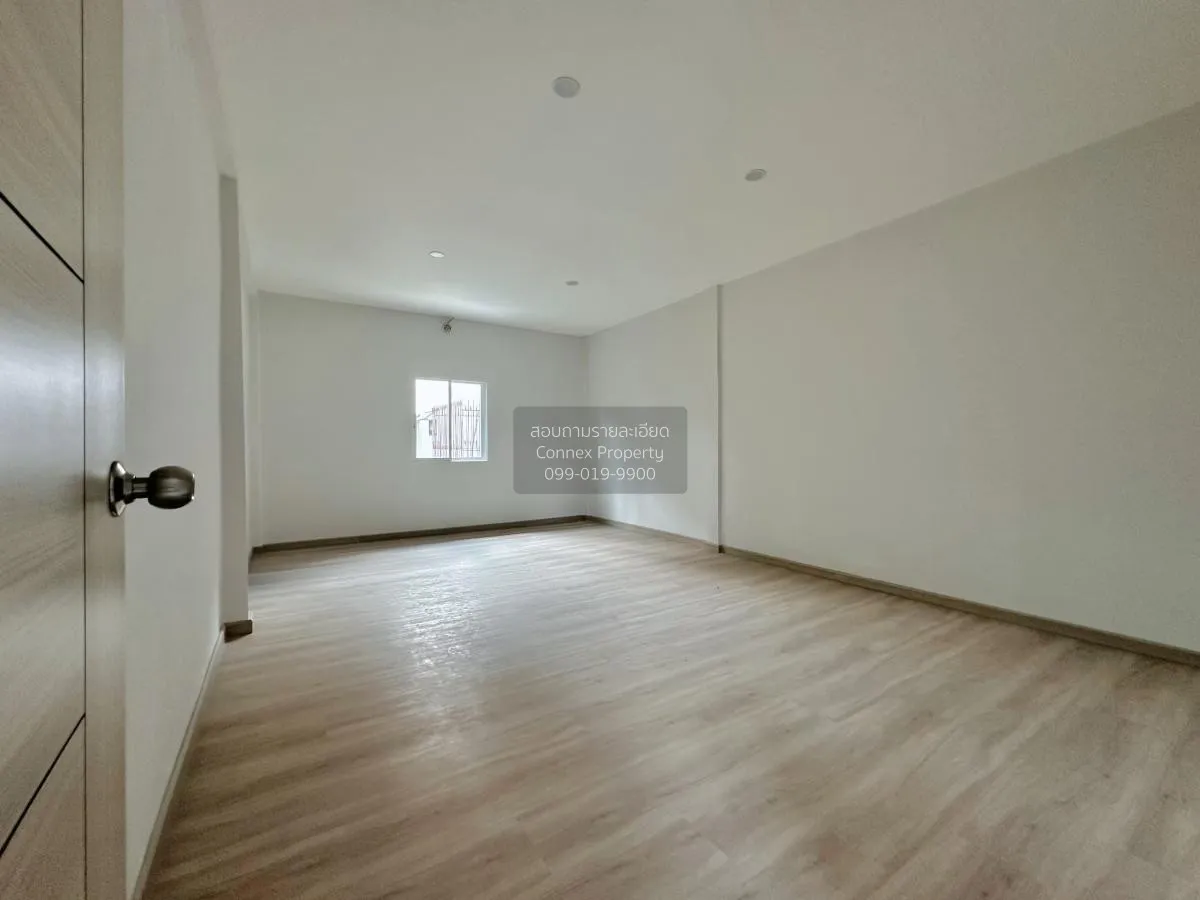 For Sale Townhouse/Townhome  , Chat Kaeo Bang Kapi Village , MRT-