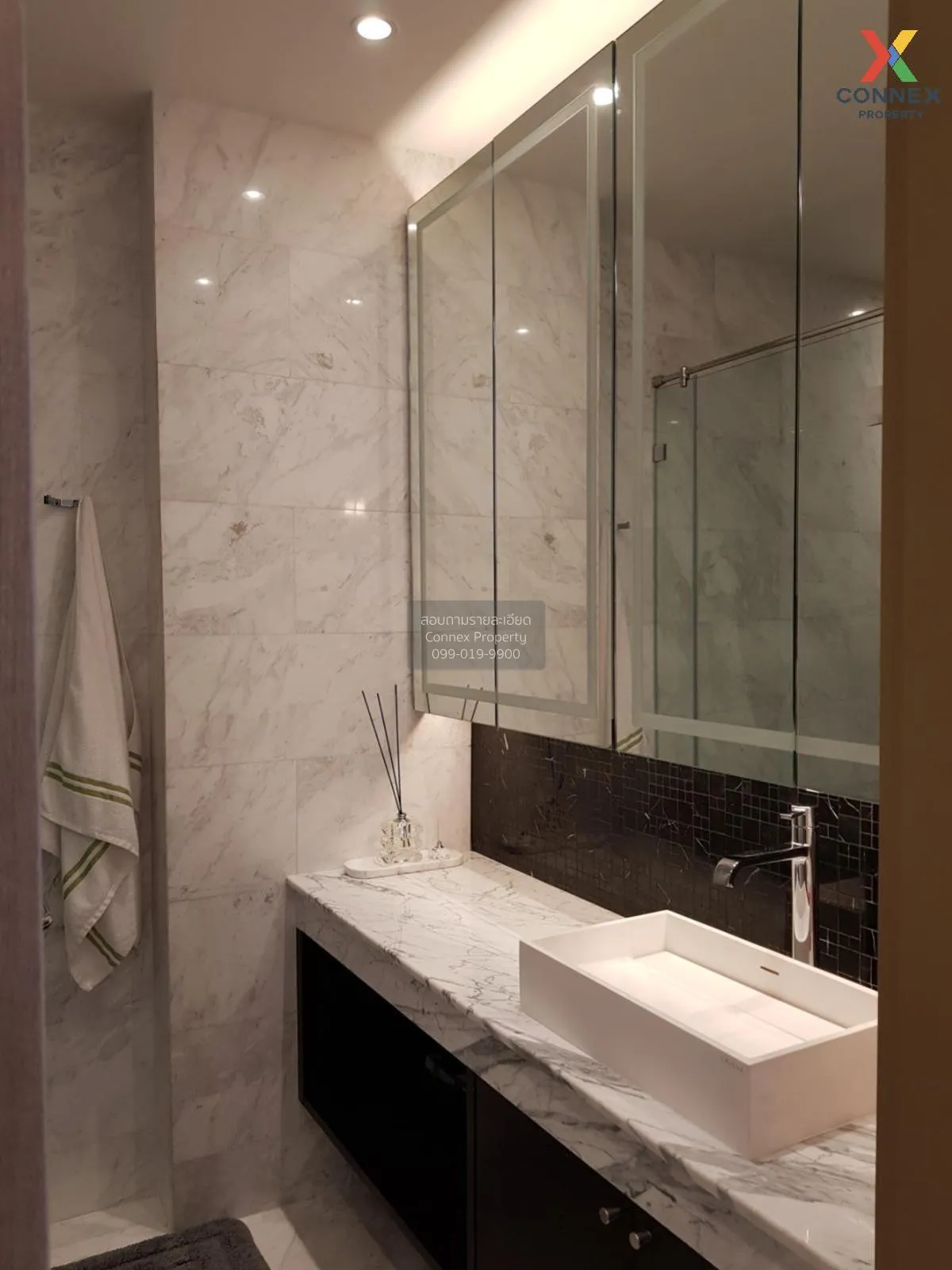 For Sale Condo , Noble Ploenchit , nice view , high floor , corne