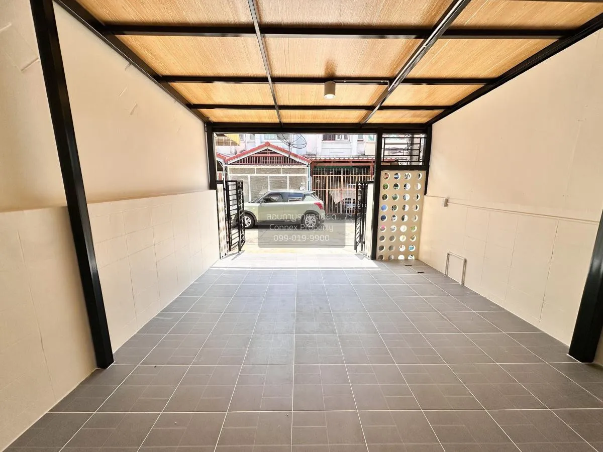 ขายทาวน์เฮ้าส์/ทาวน์โฮม  บ้านเต็มรัก รีโนเวทใหม่ บางคูรัด บางบัวท 4