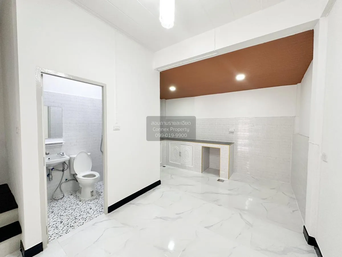 ขายทาวน์เฮ้าส์/ทาวน์โฮม  บ้านเต็มรัก รีโนเวทใหม่ บางคูรัด บางบัวท