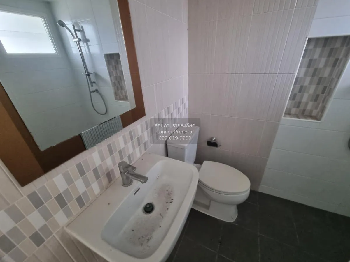 For Sale Townhouse/Townhome  , Golden Neo Chachoengsao - Ban Pho 