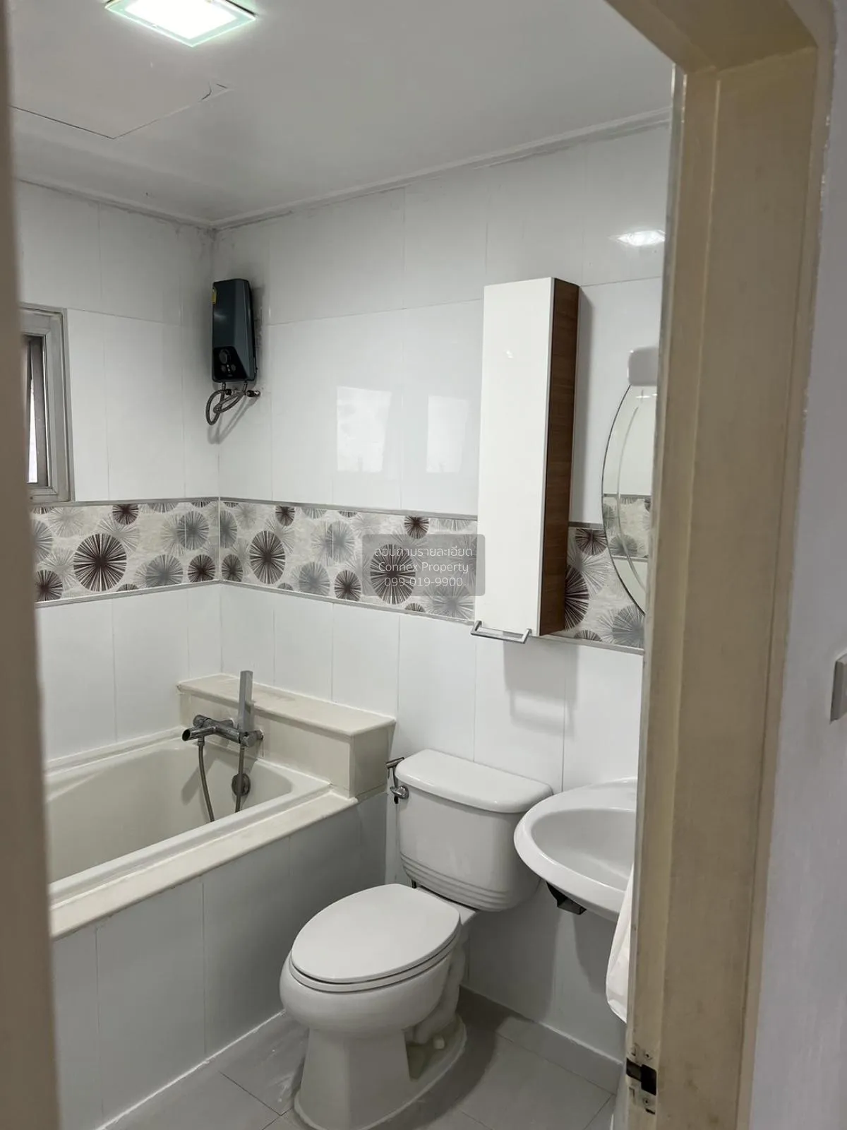 เช่าคอนโด  เดอะ วอเตอร์ฟอร์ด พระราม 4 BTS-พระโขนง คลองเตย เขต พระ